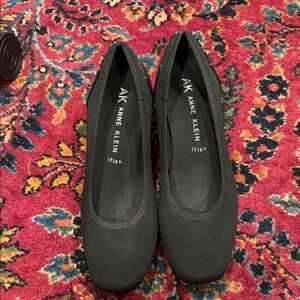 Anne Klein Women's Black wedge